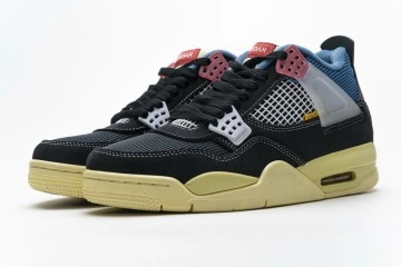 What is the main color of Air Jordan 4 Retro Union Off Noir|sneakers2024?