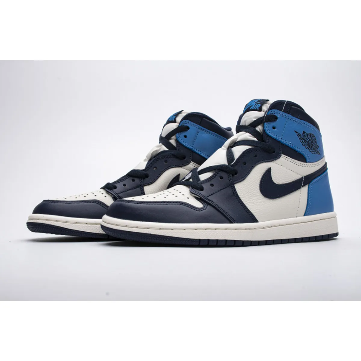 CocoKicks Jordan 1 Retro High Obsidian UNC 555088-140 - Image 2